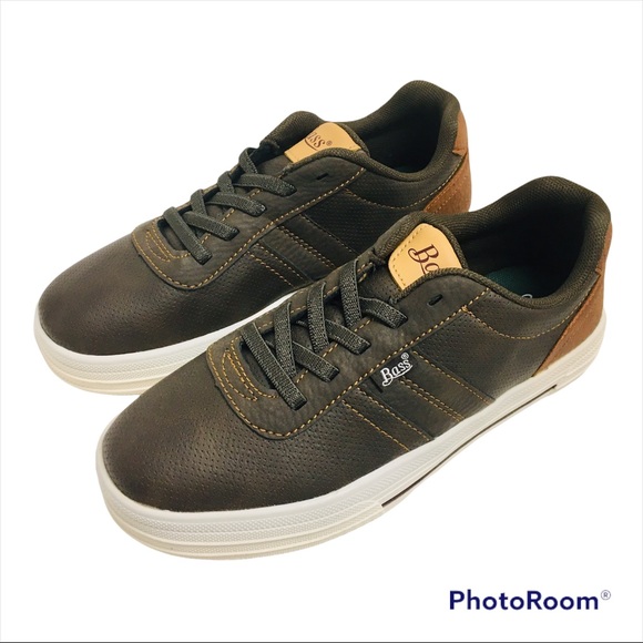 G.H. Bass & Co. Other - NEW G.H. BASS & CO. Slip-On Laced Shoe Boy's Size 1.5 Kids M Width Brown/Tan NIB
